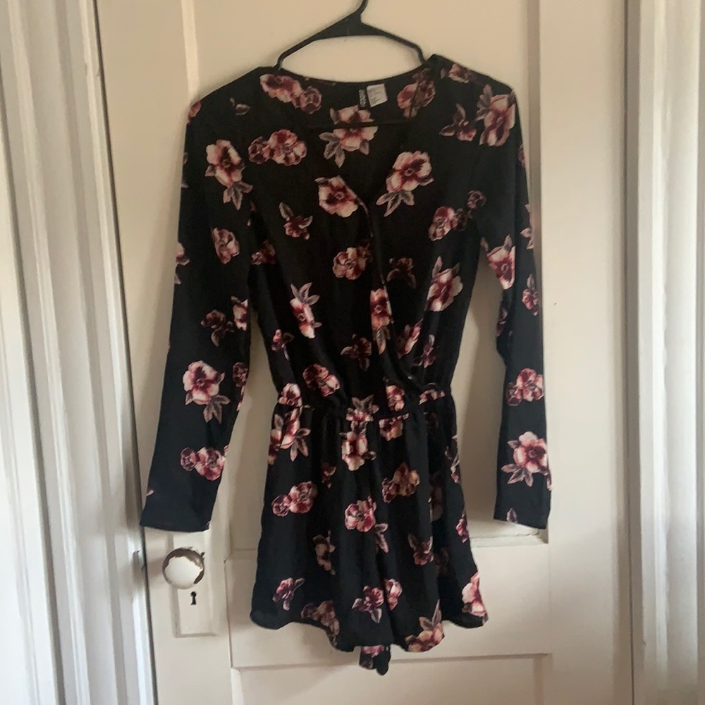 Black floral romper